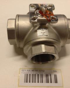3-way ball valve 1 1/2" SST excl pneumatic drive F
